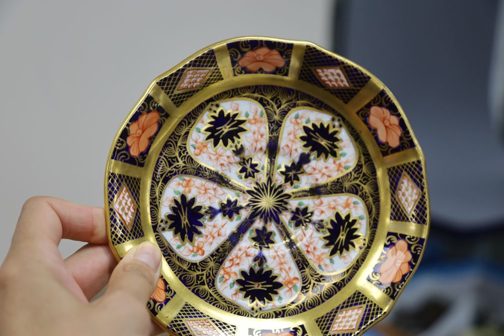 A Royal Crown Derby part dinner service, a.f.